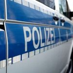 Smartphones mit spezieller Software sollen Polizisten in Baden-Württemberg bei Einsätzen unterstützen.
