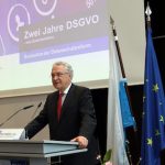 Bayerns Innen- und Datenschutzminister Joachim Herrmann bei der Konferenz „Zwei Jahre DSGVO“.
