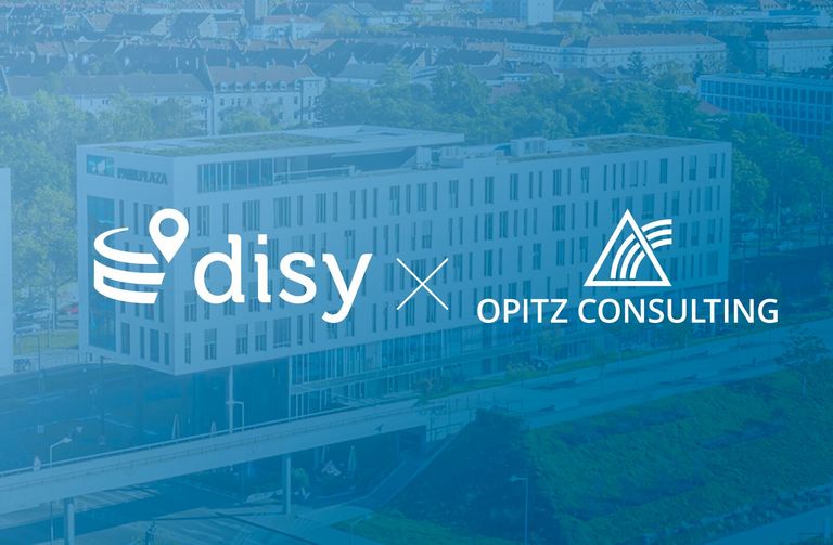 Die Firmenlogos von Disy und Opitz Consulting.