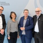 v.l.: Thomas Caspers, designierter BSI-Vizepräsident; Friederike Dahns, BMI-Abteilungsleiterin Cyber- und Informationssicherheit; Claudia Plattner, BSI-Präsidentin; Gerhard Schabhüser, scheidender BSI-Vizepräsident.